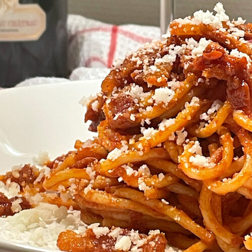 pasta amatriciana close-up